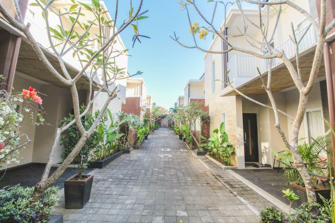 ปัดมา ปันดาวา วิลลา Villa Kutuh ภายนอก รูปภาพ